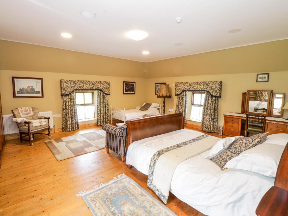 An Maide Ban Villa Cootehill Kültér fotó