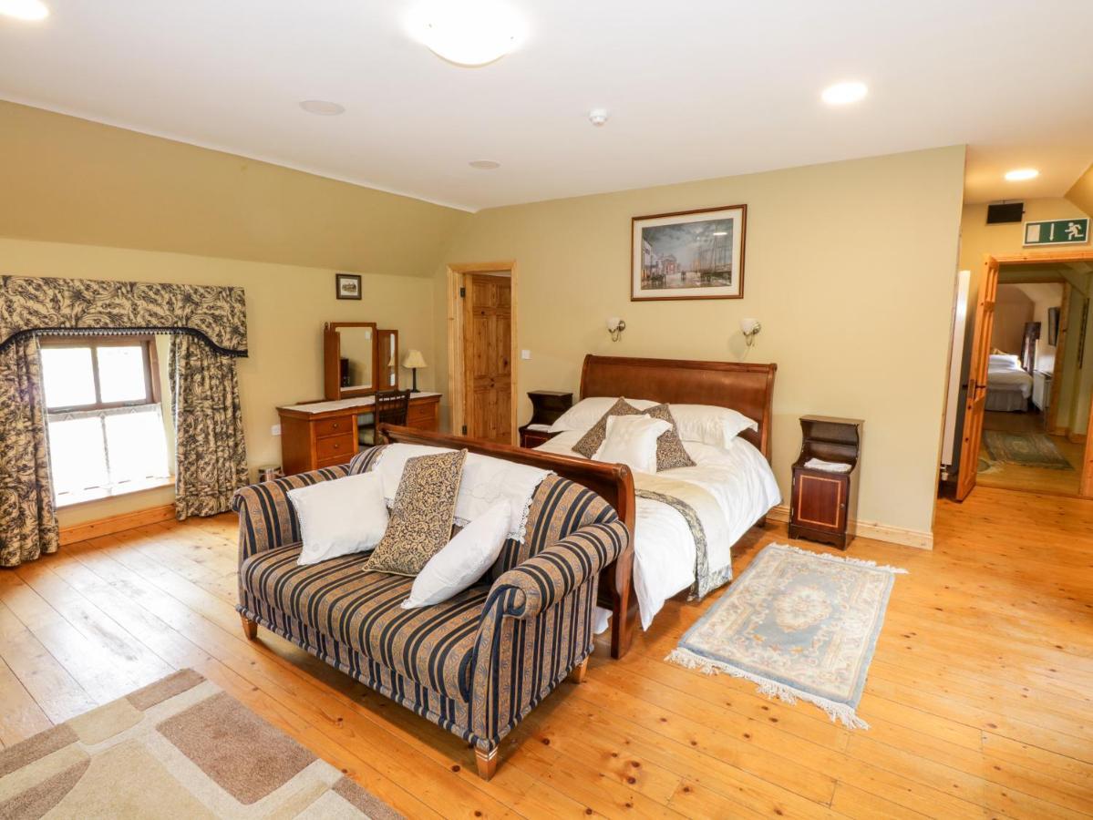 An Maide Ban Villa Cootehill Kültér fotó